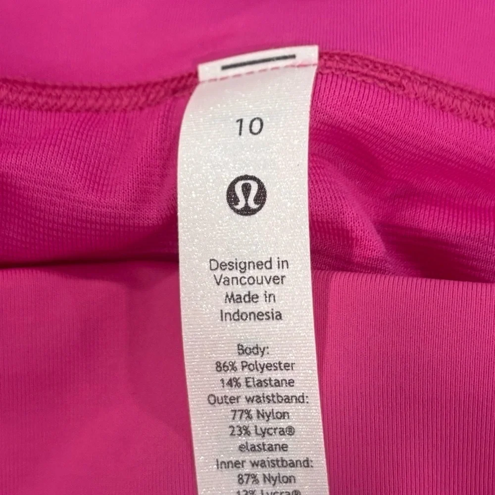 NWT Lululemon Speed Up Low Rise Shorts 2.5